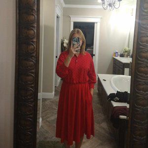 3/4 length sleeve red dress with collar
